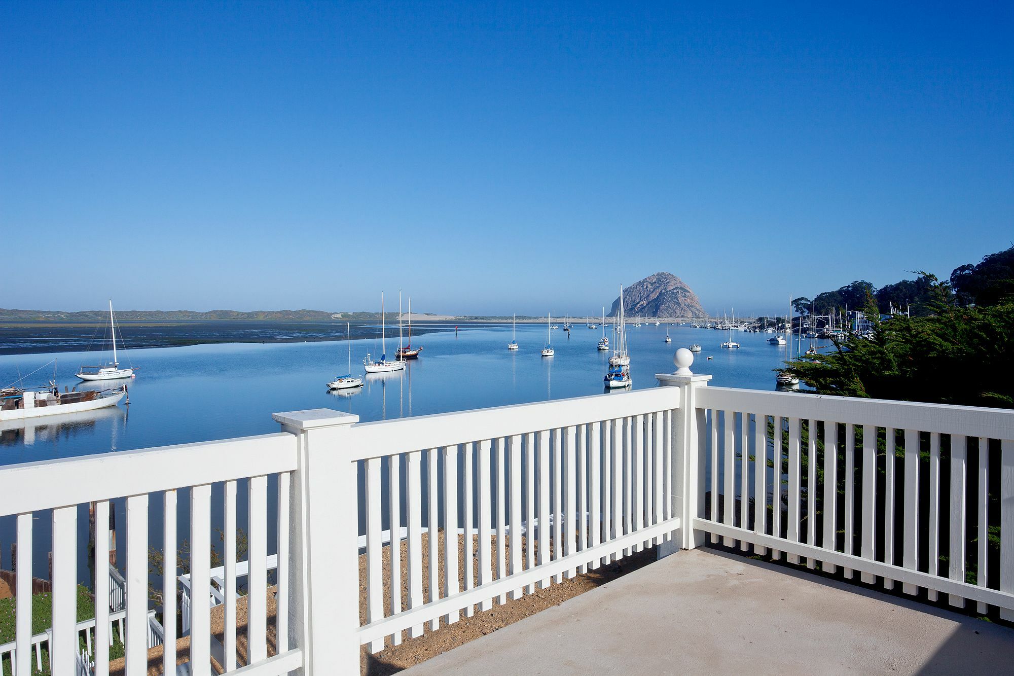 Inn At Morro Bay Exterior photo